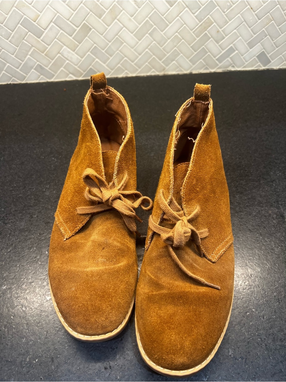 Boy’s size 5 Suede Chukka Boots in Tan